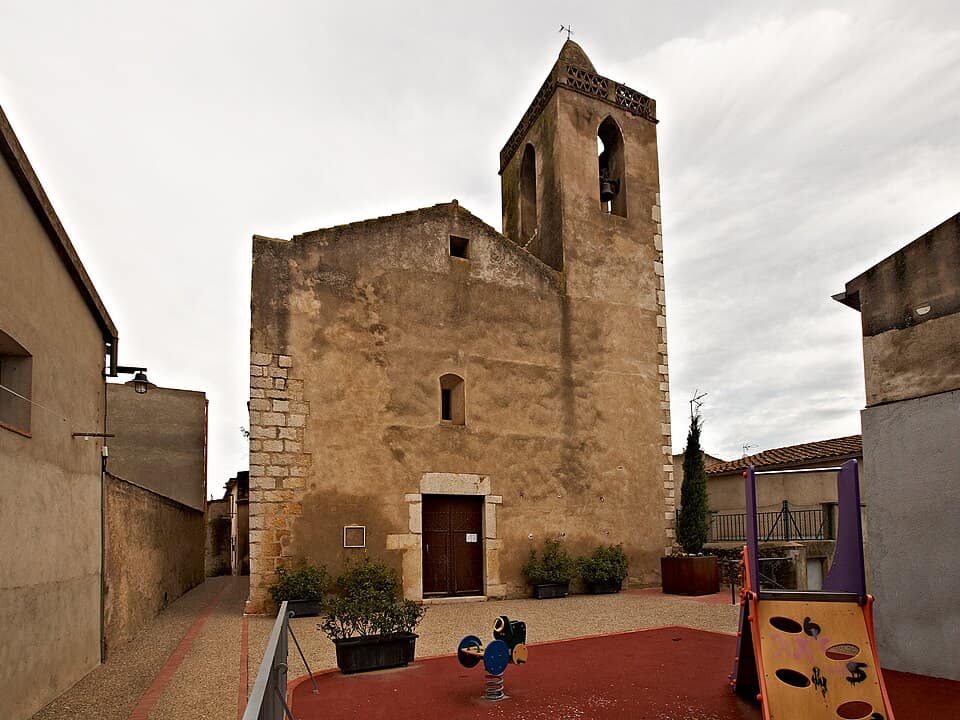 Vista de Santa Llogaia d'Àlguema