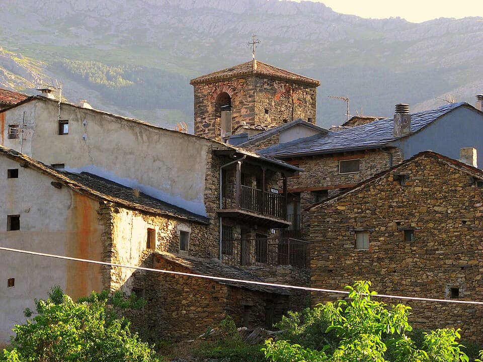Vista de Valverde de los Arroyos