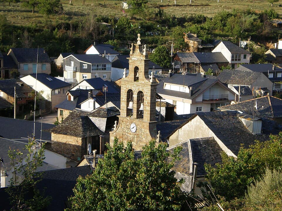 Vista de Folgoso de la Ribera