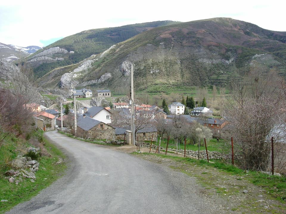 Vista de Valdelugueros